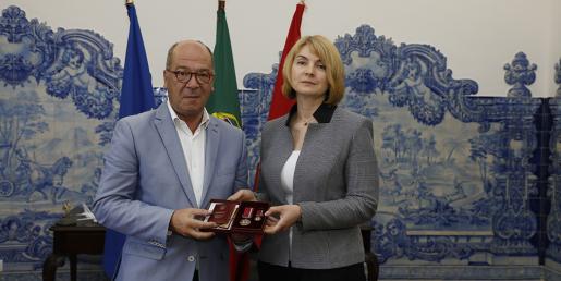 Carlos Carreiras recebeu condecoração da Ordem de Mérito do III grau