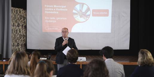 Plenário do Fórum Municipal Contra a Violência Doméstica